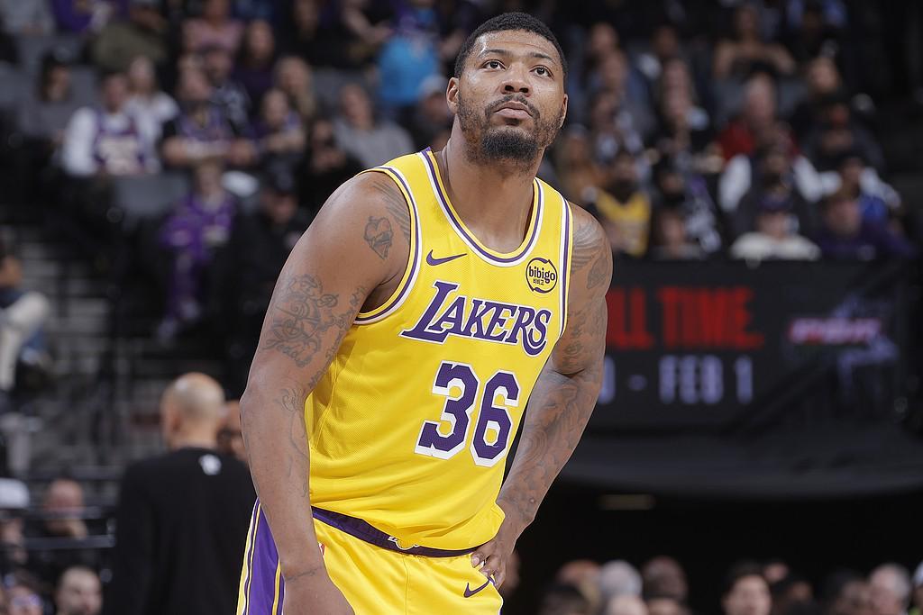 开云官网APP-输在三分球，国王全场三分26投17中，湖人36投仅8中